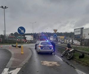 Wypadek i kolizja w Aleksandrówce - Oba zdarzenia w tym samym czasie i z udziałem motocykli crossowych