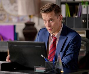 Na Wspólnej odc. 4102. Darek Żbik (Michał Mikołajczak)