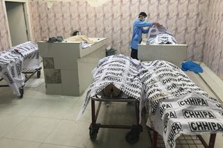 Autokar z weselnikami w Pakistanie wpadł do wąwozu