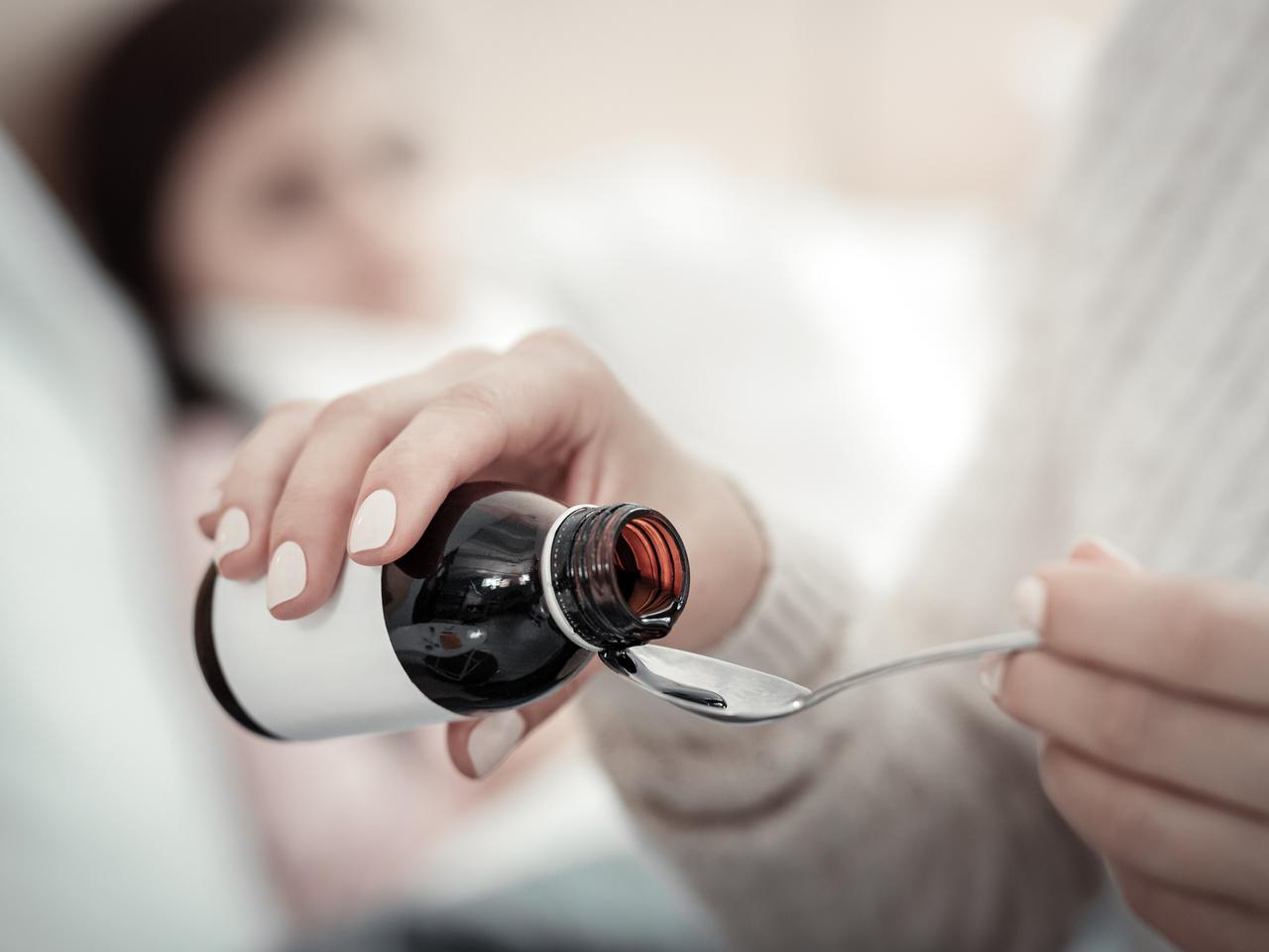 Podawanie dziecku antybiotyków jest stresujące? Ten trik ratowniczki rozwiąże problem