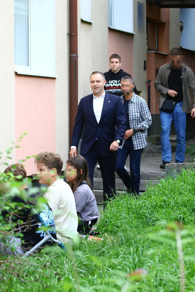 Prezydent Nawrocki zajrzał na stare śmieci