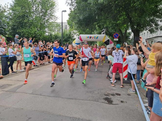 Do pokonania było 5 km, do zdobycia znacznie więcej, bo zdrowie najmłodszych. Za nami bieg charytatywny Daj piątaka na dzieciaka [ZDJĘCIA]