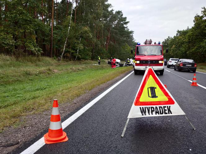 Wypadek na DK 10 w Przyłubiu! TRZY osoby poszkodowane! [ZDJĘCIA] 