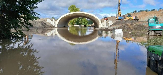 Zalany plac budowy odc. S1 Dankowice - Bielsko-Biała