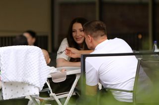 Marcin Hakiel z Dominiką  Serocką w studiu tatuaży