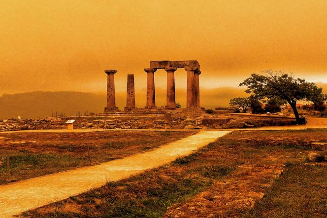 Pył nad Atenami 