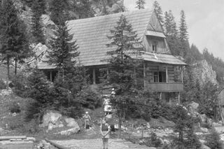 Schronisko PTTK na Polanie Chochołowskiej