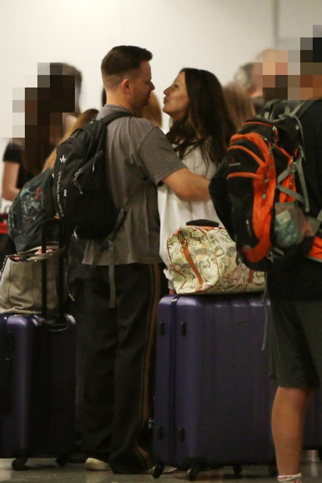 Marcin Hakiel z rodziną lecą na wakacje