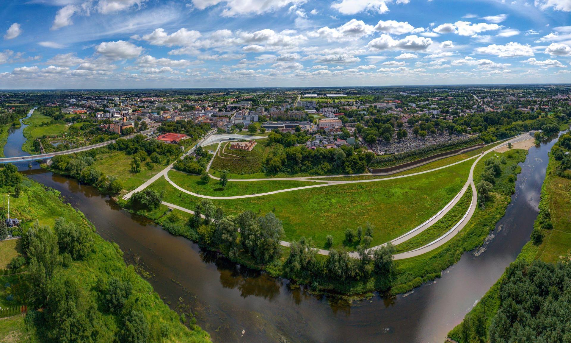 Bulwary nad Bzurą w Sochaczewie