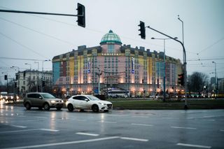 Plac Zawiszy przed i po remoncie