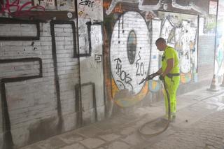 Warszawa rozpoczyna walkę z pseudograffiti