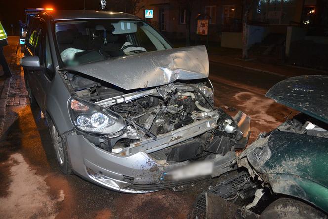 Groźny wypadek w Jedliczu! 64letni sprawca był pijany w