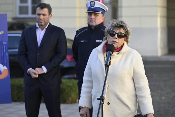 Rośnie liczba wypadków z udziałem hulajnóg. Radni Mazowsza apelują do dzieci i młodzieży: „Noście kaski i odblaski!”