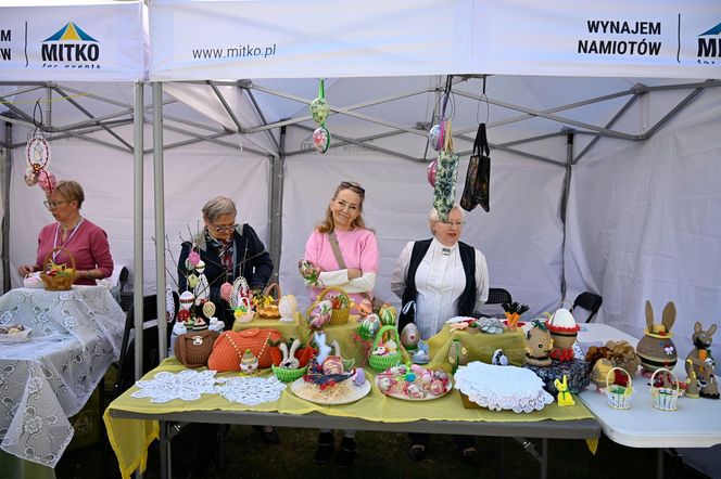 Magia Wielkanocy w Będzinie! Było rękodzieło, smakołyki i zabawy dla dzieci. Zobaczcie zdjęcia