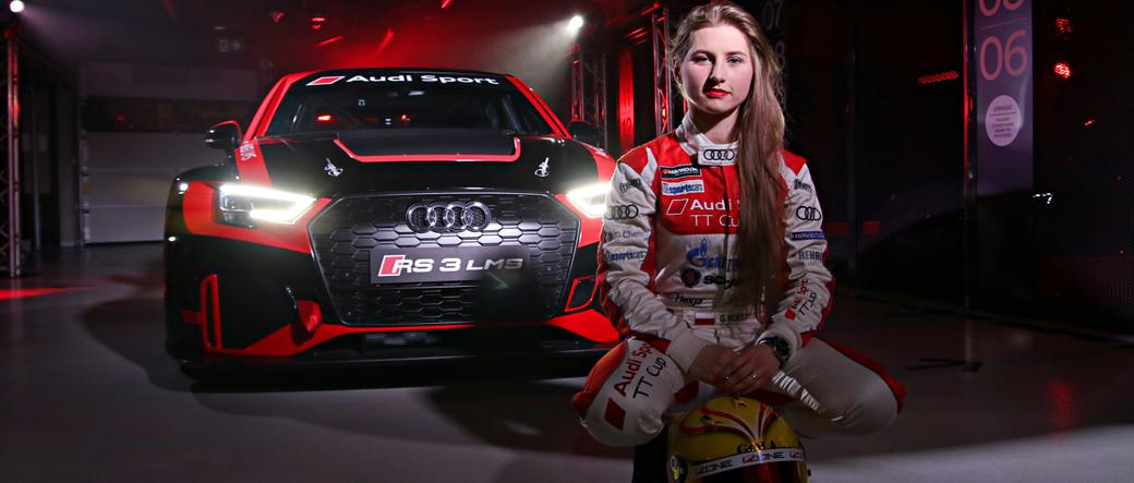 Gosia Rdest w Audi RS3 LMS