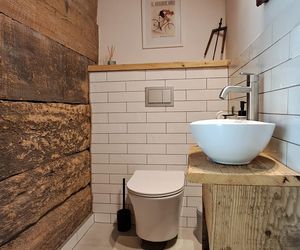 Remont chyży łemkowskiej w Hańczowej