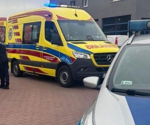 Akcja porodowa na Orlenie. Kobieta utknęła w korku, z pomocą ruszyli policjanci 