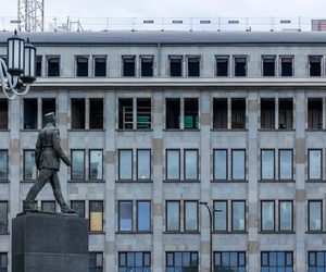 Gmach Banku Gospodarstwa Krajowego w Warszawie w trakcie remontu