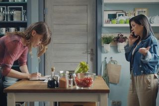 M jak miłość, odcinek 1818: Kinga (Katarzyna Cichopek), Franka (Dominika Kachlik)