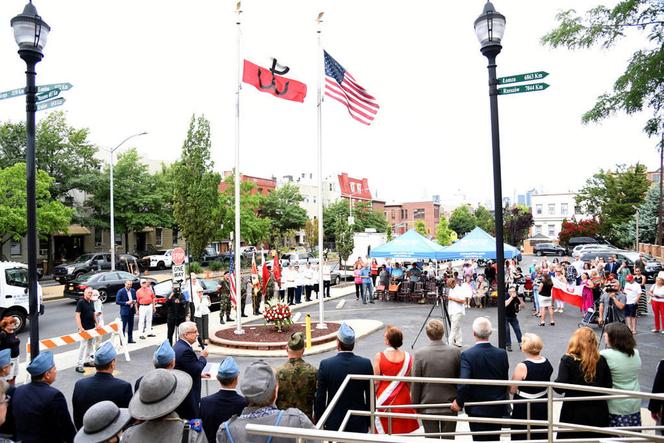 Polonia pamięta o powstaniach warszawskich