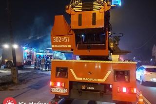 Pożar przyczepy kempingowej przy ulicy Kobierzyńskiej 118 w Krakowie
