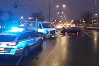 Olsztyn. Wypadek na skrzyżowaniu ul. Towarowej z ul. Stalową. Jedna osoba ranna
