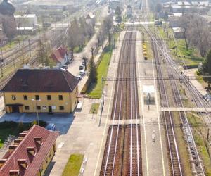Podróż pociągiem z Ełku do Olsztyna będzie trwała krócej. Rusza nowy etap prac