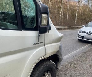 Śmiertelne potrącenie rowerzysty w gminie Kłomnice. Mężczyzna zmarł mimo reanimacji