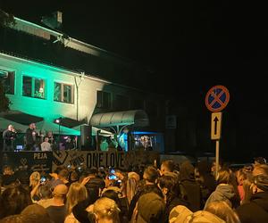 Peja znów zagrał w Zielonej Górze. Plac wypełnił się po brzegi 