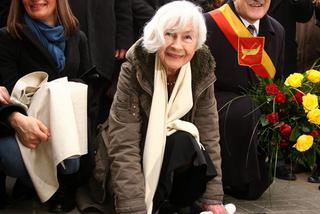 Jesteś cudowną stuletnią dziewczyną