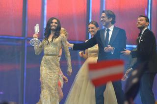 Eurowizja 2014: Conchita Wurst KOBIETA Z BRODĄ. Tak cieszyła się zwyciężczyni! [GALERIA]