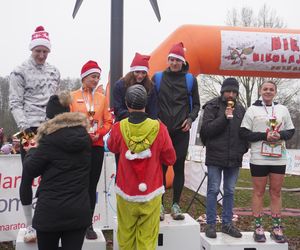 11. Bieg Mikołajkowy nad Jeziorem Strzeszyńskim w Poznaniu