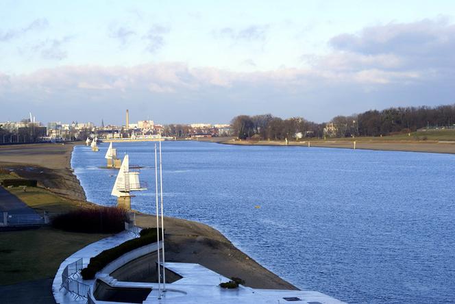 Napełnianie jeziora Malta wodą