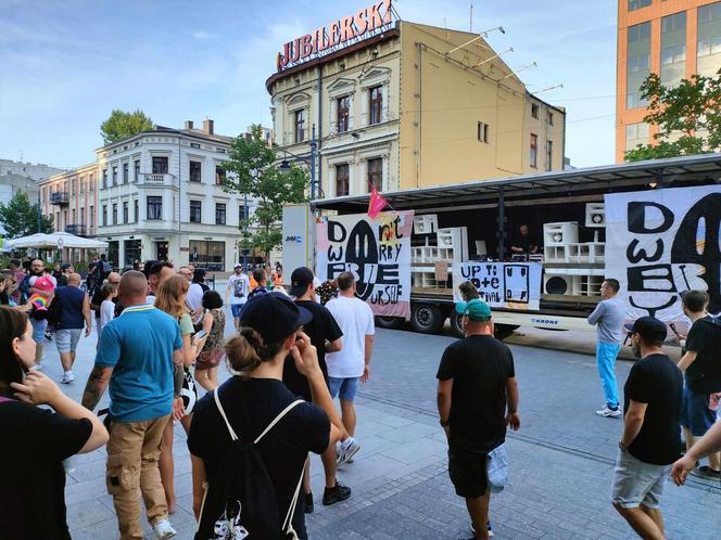 Rozpoczęła się Parada Wolności! Rytmy techno opanowały centrum Łodzi