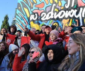 Jerzy Owsiak odsłonił nowy mural w Skierniewicach