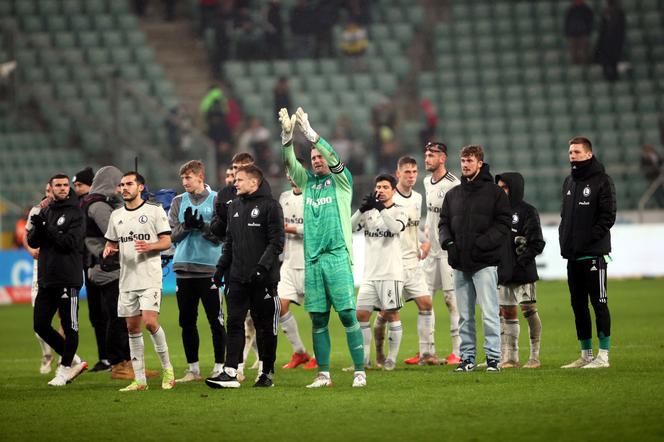 Legia Warszawa - Jagiellonia Białystok SKRÓT MECZU. Wojskowi przełamali złą passę!