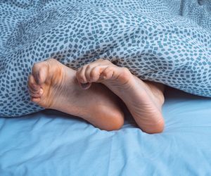 Ten objaw może sygnalizować zakrzepy. Nasila się w nocy