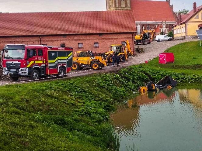 Tragedia w gospodarstwie. Chcieli zdążyć przed nawałnicą. Nagle doszło do wypadku!