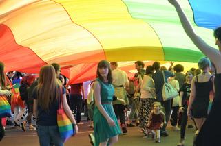 28 osób wylegitymowanych, mandat i zatrzymanie - policja o Marszu Równości w Rzeszowie