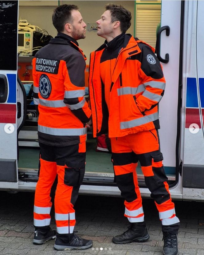 Na sygnale na planie. Kuba (Wojciech Zygmunt), Nowy (Kamil Wodka)