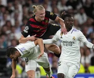Manchester City - Real Madryt TV Transmisja NA ŻYWO Liga Mistrzów Gdzie oglądać mecz Manchester City - Real STREAM ONLINE LIVE 17.05.2023 Na jakim programie City - Real w TV dzisiaj