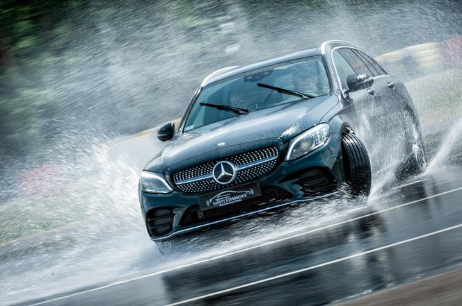 Mercedes-Benz Safety Experience 2019