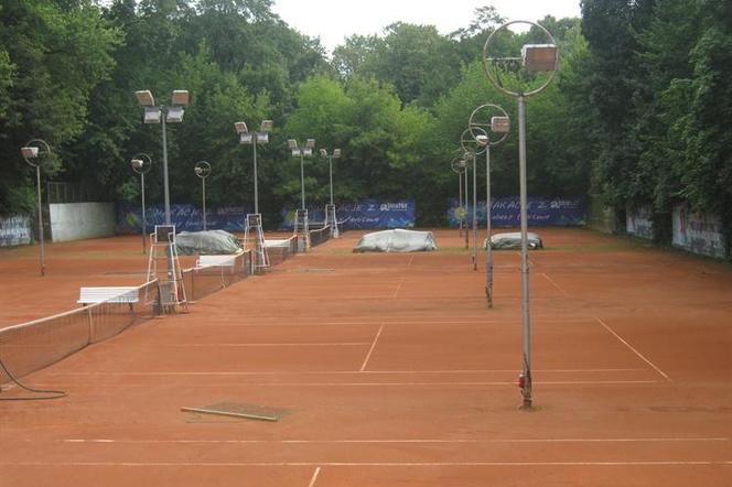 Korty tenisowe w parku Skaryszewskim