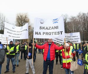 Konwencja PO w Gliwicach 7.12.2024. Wszyscy czekają na Rafała Trzaskowskiego