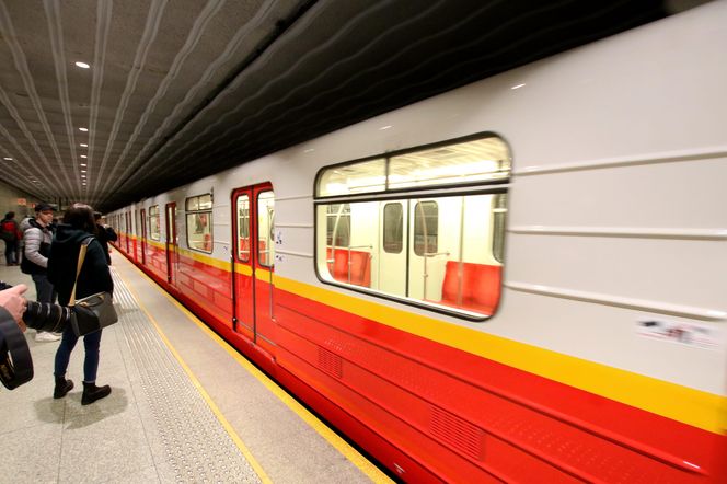 22-letni Francuz aresztowany na trzy miesiące. Wszedł do tunelu warszawskiego metra