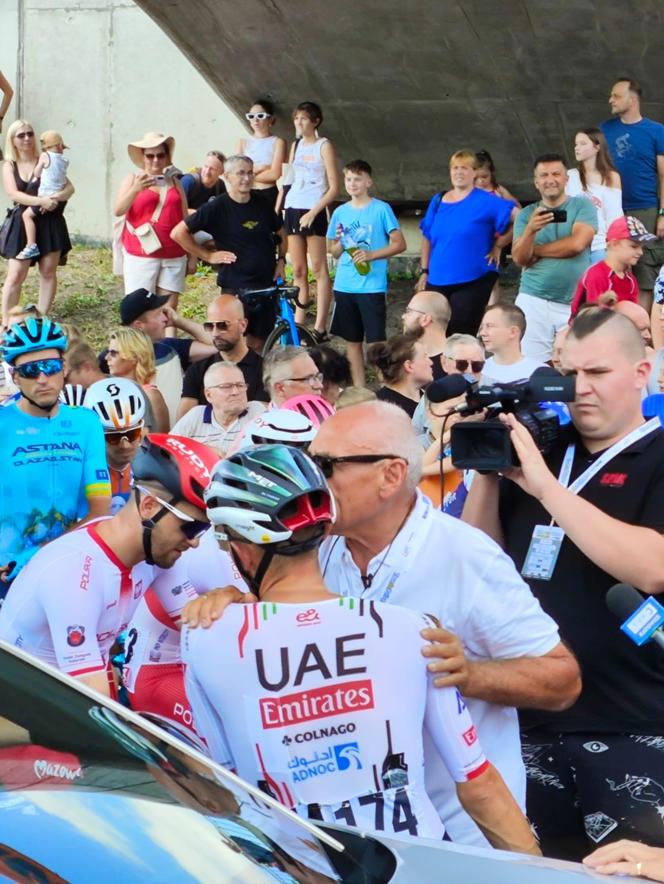 Tour de Pologne w Katowicach. Kolarze bawią się z kibicami