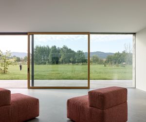 Siedziba i salon wystawowy firmy Janošík