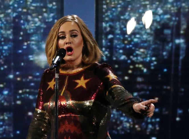 Adele okłamała fanów?! Nie zgadniesz, czego zażądala