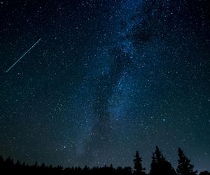 Noc spadających gwiazd już we wtorek. Maksimum roju Perseidów nad Polską