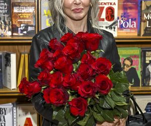 Tak wygląda Viola Kołakowska po rozstaniu z Karolakiem. Cała na czarno